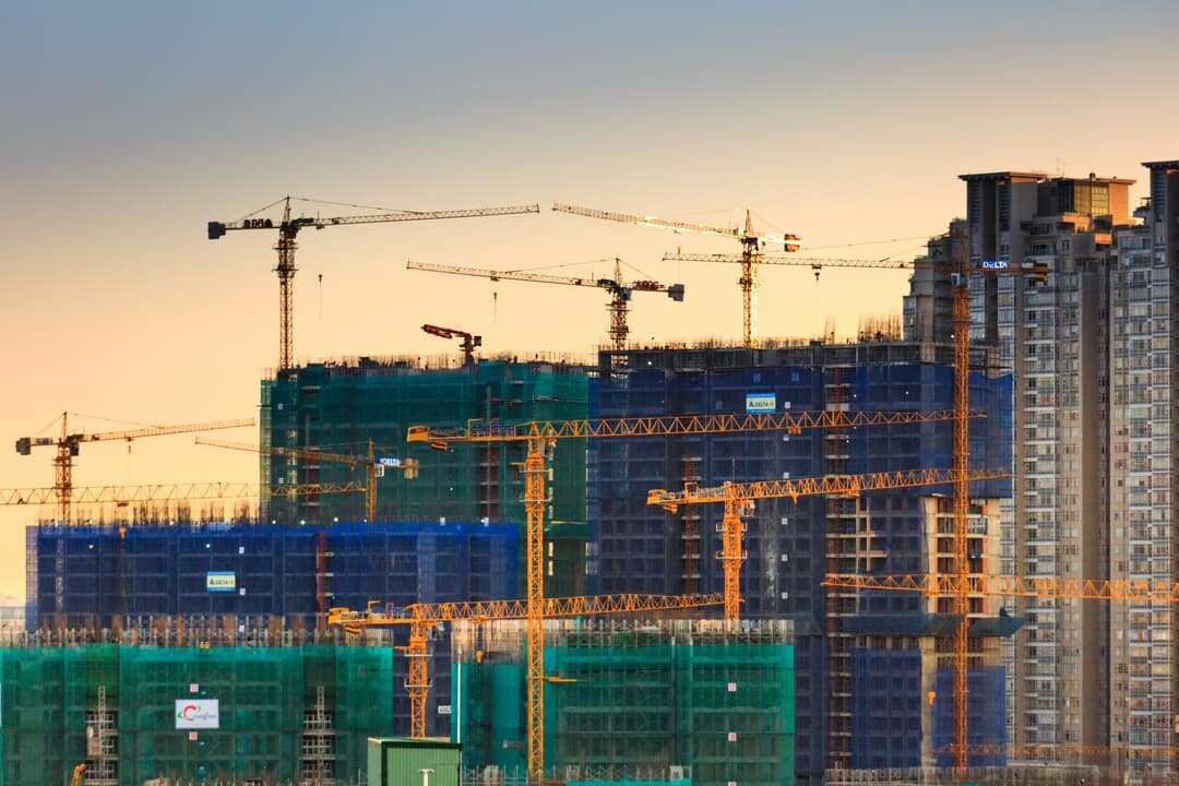 Cranes and scaffolding in the city